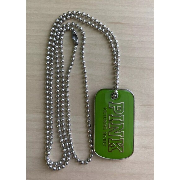 PINK Necklace DOG TAG Limited Edition GREEN - Victoria's Secret LAST ONE - Picture 4 of 5